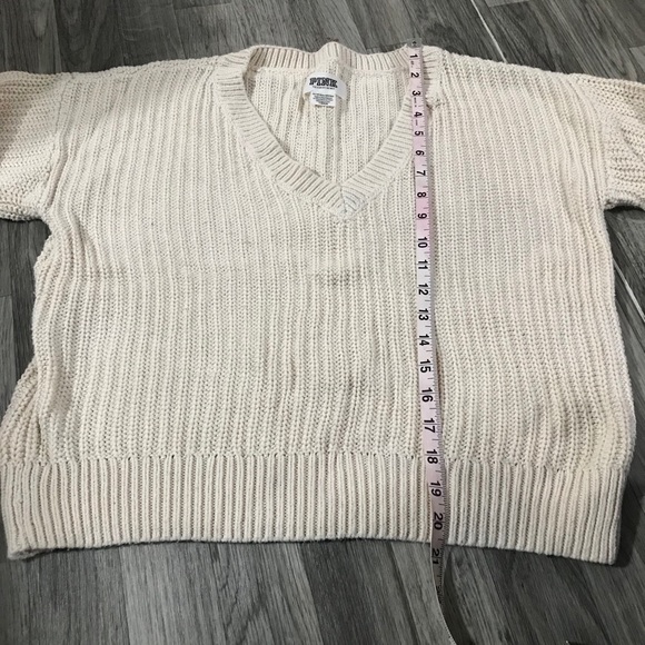 Victoria’s Secret Knit Ivory White Sweater; size X-Small - Picture 7 of 10
